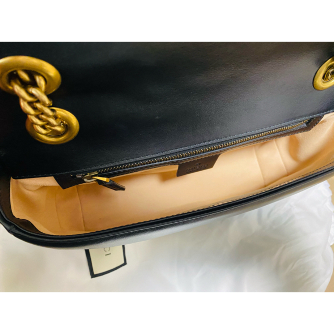 Gucci(グッチ)のGUCCI マーモント キルティング スモール ショルダーバッグ レディースのバッグ(ショルダーバッグ)の商品写真
