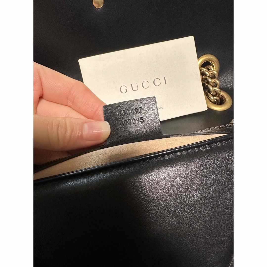 Gucci(グッチ)のGUCCI マーモント キルティング スモール ショルダーバッグ レディースのバッグ(ショルダーバッグ)の商品写真