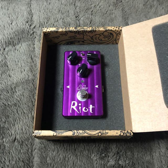 Suhr Riot Distortion　サー　ライオット　ディストーション