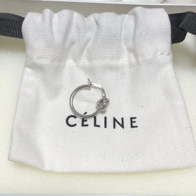 アクセサリーCELINE ノットピアス シルバー 1つ