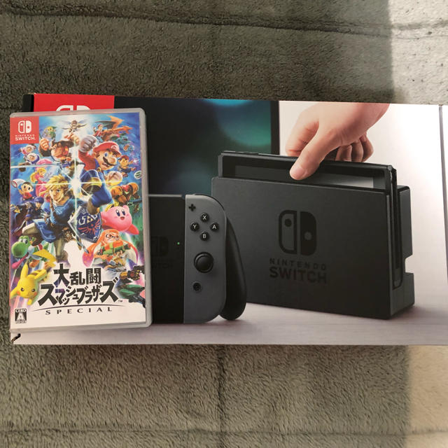 Nintendo Switch(ニンテンドースイッチ)の任天堂Switch ➕ 大乱闘スマッシュブラザーズ エンタメ/ホビーのゲームソフト/ゲーム機本体(家庭用ゲーム機本体)の商品写真