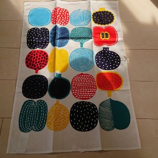 マリメッコ(marimekko)のmarimekko ティータオル コンポッティ(収納/キッチン雑貨)