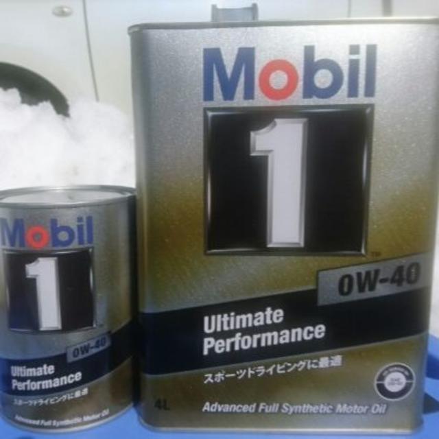 Mobil 1（モービル１）0Ｗ-40　4Ｌ缶1個と1Ｌ缶１個　合計5Ｌ