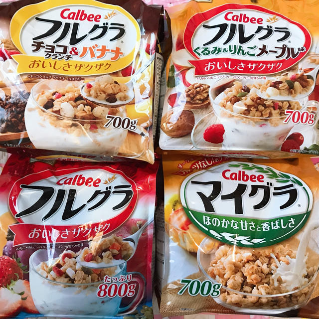 カルビー(カルビー)のフルグラ 食品/飲料/酒の食品(その他)の商品写真