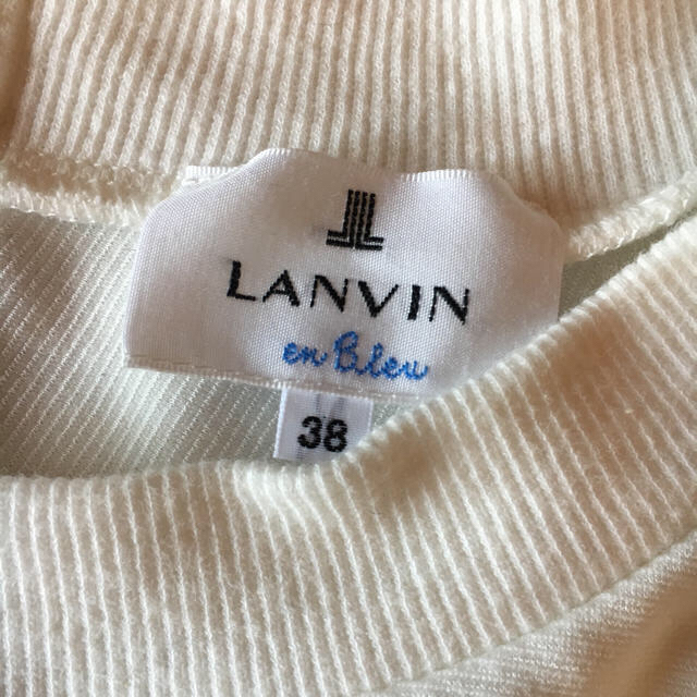 LANVIN en Bleu(ランバンオンブルー)のランバンオンブルー ホワイトカットソー イエナ シップス レディースのトップス(Tシャツ(半袖/袖なし))の商品写真