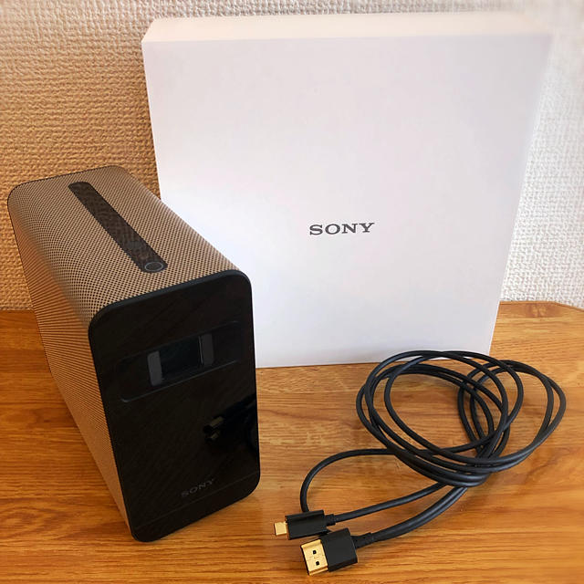 SONY(ソニー)のSONY Xperia Touch G1109　プロジェクター 美品 スマホ/家電/カメラのテレビ/映像機器(プロジェクター)の商品写真