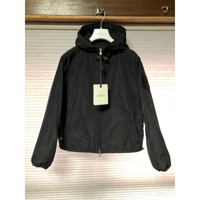 Moncler Moncler Alexandrite モンクレール ナイロンジャケットの通販 By Haru S Shop モンクレールならラクマ Moncler Moncler Alexandrite モンクレール ナイロンジャケットの通販 By Haru S Shop モンクレールならラクマ