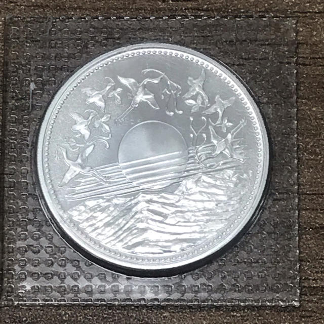 1万円銀貨 在位60年 昭和61年 エンタメ/ホビーの美術品/アンティーク(貨幣)の商品写真