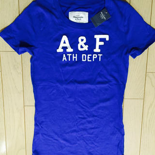 アバクロンビーアンドフィッチ(Abercrombie&Fitch)の新品タグ付き Sサイズ Tシャツ(Tシャツ(半袖/袖なし))