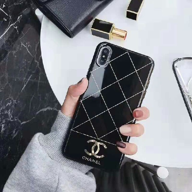 CHANEL -  iPhone用ケース  保護カバー の通販 by 泰美's shop｜シャネルならラクマ