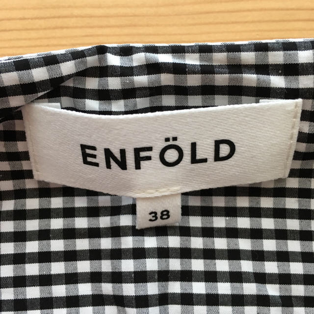 ENFOLD(エンフォルド)のENFOLD 2018SS ギンガムチェックシャツ 38 完売品 レディースのトップス(シャツ/ブラウス(長袖/七分))の商品写真