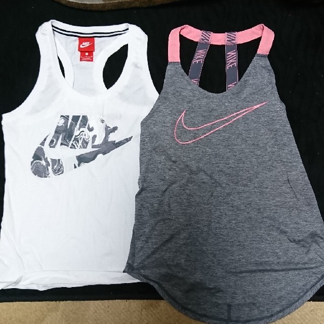 NIKE(ナイキ)のNIKE ナイキ タンクトップキャミソール  2枚セット レディースのトップス(タンクトップ)の商品写真