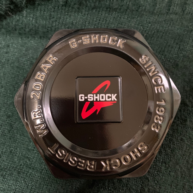 G-SHOCK(ジーショック)のGショック SHOCK RESIST W.R 20BAR メンズの時計(腕時計(デジタル))の商品写真