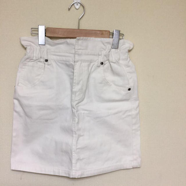 ちーい様 ハイウエスト ホワイト レディースのスカート(ミニスカート)の商品写真