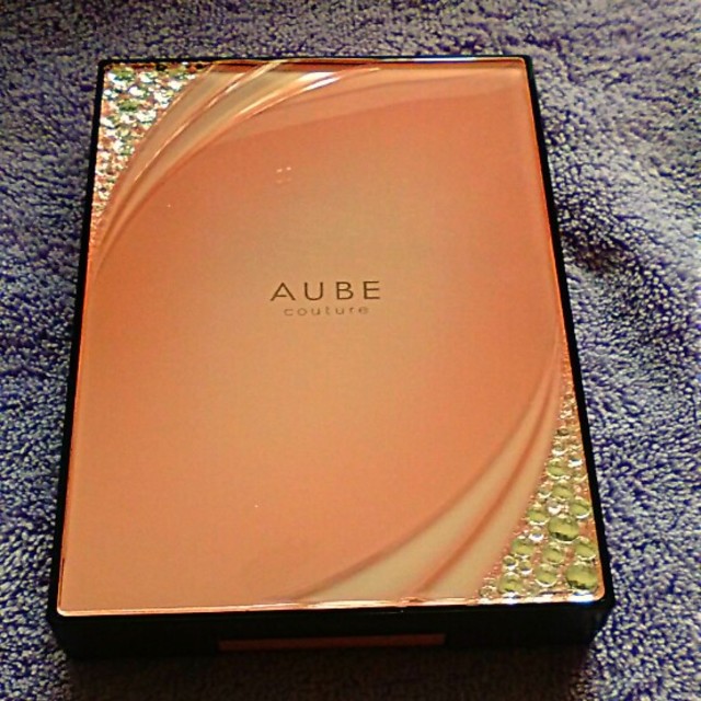 AUBE couture(オーブクチュール)のさゆり様専用オーブクチュール ブライトアップアイズ ブルー系 コスメ/美容のベースメイク/化粧品(アイシャドウ)の商品写真