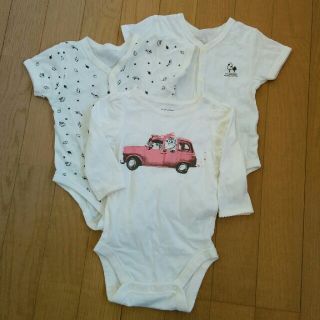 ベビーギャップ(babyGAP)のロンパース3枚セットです！(ロンパース)