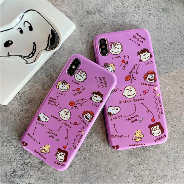 SNOOPY(スヌーピー)のスヌーピー iPhoneケース 相関図柄 スマホ/家電/カメラのスマホアクセサリー(iPhoneケース)の商品写真