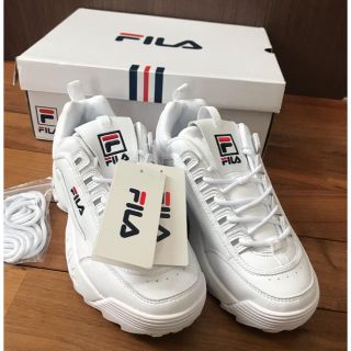 フィラ(FILA)の期間限定値下げ‼︎  FILA DISRUSTOR ２(スニーカー)