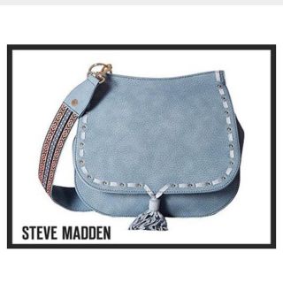 スティーブマデン(Steve Madden)のSTEVE MADDEN ショルダーバック♡トレンドのブルーグレー  タッセル(ショルダーバッグ)