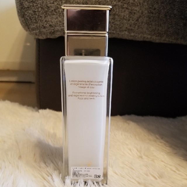 Dior(ディオール)のディオールプレステージ化粧水オマケつき　ラローションルミエール　美白化粧水 コスメ/美容のスキンケア/基礎化粧品(化粧水/ローション)の商品写真