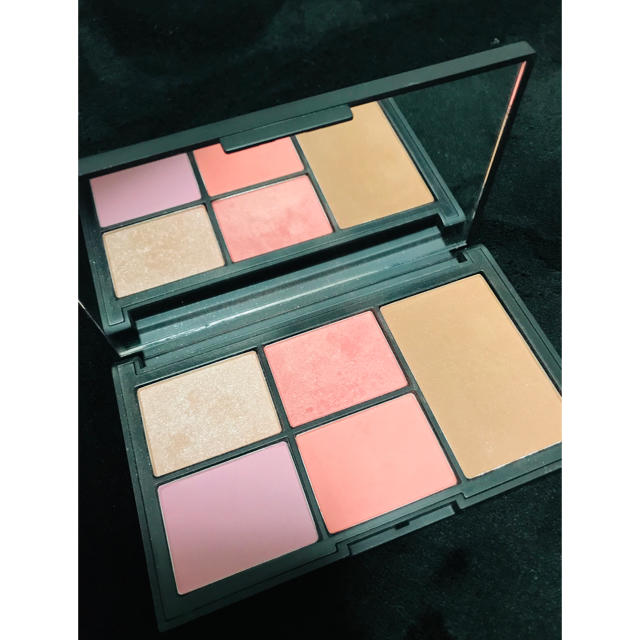 NARS(ナーズ)のNARS チーク ハイライト ブロンザー パレット コスメ/美容のベースメイク/化粧品(チーク)の商品写真