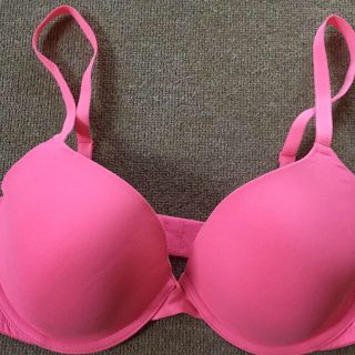 ヴィクトリアズシークレット(Victoria's Secret)の新品 PINK ブラ(ルームウェア)