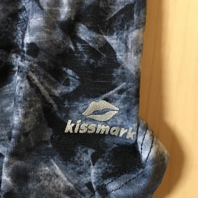kissmark(キスマーク)のkissmark トレーニングトップス スポーツ/アウトドアのトレーニング/エクササイズ(トレーニング用品)の商品写真
