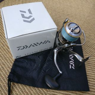 ダイワ(DAIWA)の12ルビアス2510PE-H 回転良好(リール)