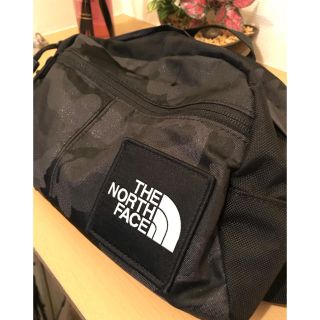 ザノースフェイス(THE NORTH FACE)のTHE NORTH FACE ウエストポーチ 黒迷彩柄(未使用)(ボディバッグ/ウエストポーチ)