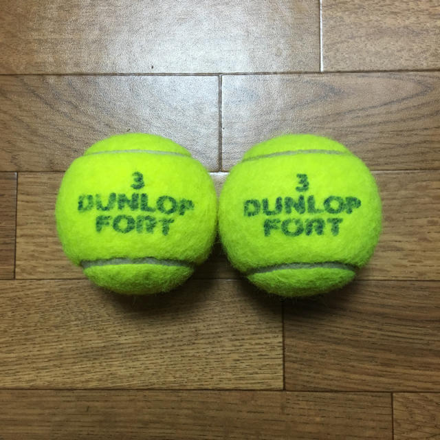 DUNLOP(ダンロップ)のダンロップテニスボール 2個 スポーツ/アウトドアのテニス(ボール)の商品写真