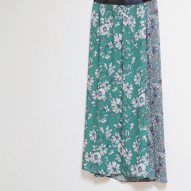定番人気低価 IENA 《新品》IENA 2019SS フラワープリントスカートの通販 by ｜イエナならラクマ 