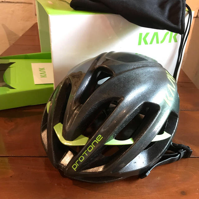 定番のお歳暮&冬ギフト PROTONE2.0 カスク KASK プロトーネ Lサイズ