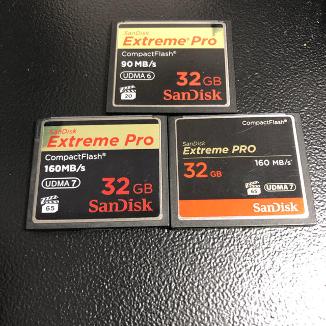 コンパクトフラッシュ32GB（SanDisk）3枚