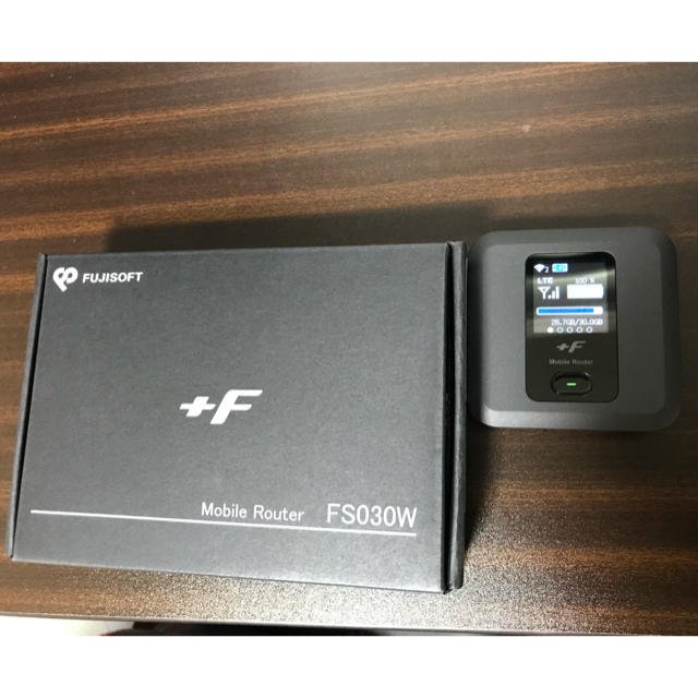 モバイルWiFiルーター 富士ソフト FS030W SIMフリー - PC周辺機器