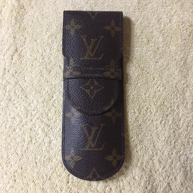 LOUIS VUITTON(ルイヴィトン)のお値下げ！ルイヴィトン ペンケース 本物！ インテリア/住まい/日用品の文房具(ペンケース/筆箱)の商品写真