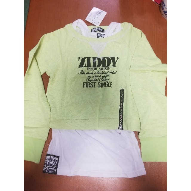 ZIDDY(ジディー)のジディーの春トップス160 キッズ/ベビー/マタニティのキッズ服女の子用(90cm~)(Tシャツ/カットソー)の商品写真