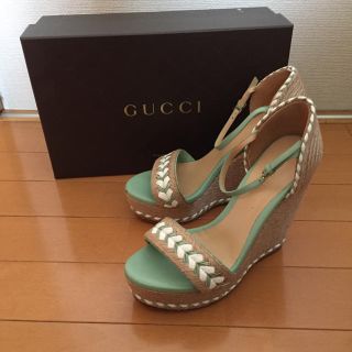 グッチ(Gucci)の【xxrinomixx様専用】GUCCI  サンダル(サンダル)