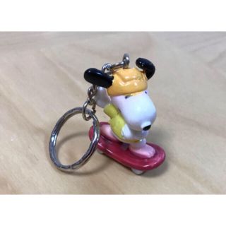 スヌーピー(SNOOPY)のスケボースヌーピー キーホルダー(キーホルダー)