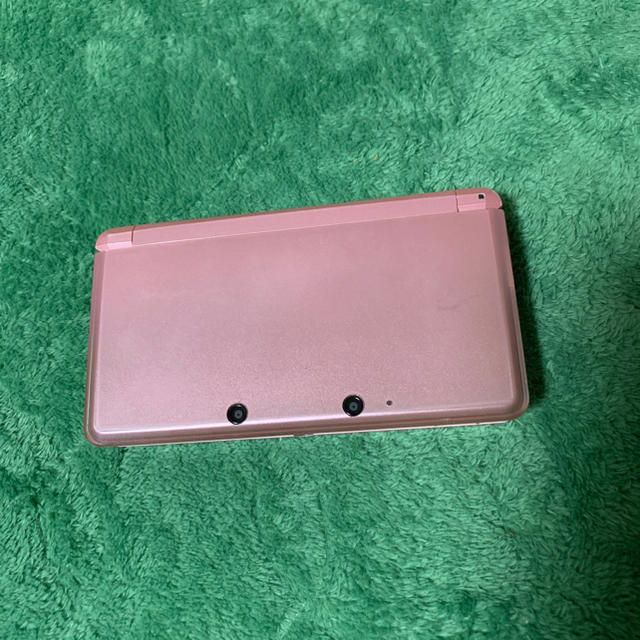 ニンテンドー3DS(ニンテンドー3DS)の3ds 任天堂 ピンク エンタメ/ホビーのゲームソフト/ゲーム機本体(携帯用ゲーム機本体)の商品写真