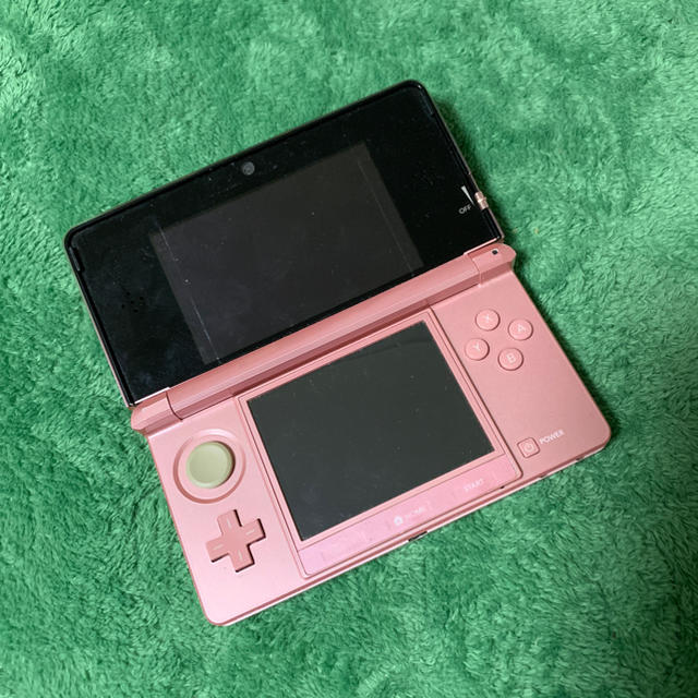 ニンテンドー3DS(ニンテンドー3DS)の3ds 任天堂 ピンク エンタメ/ホビーのゲームソフト/ゲーム機本体(携帯用ゲーム機本体)の商品写真