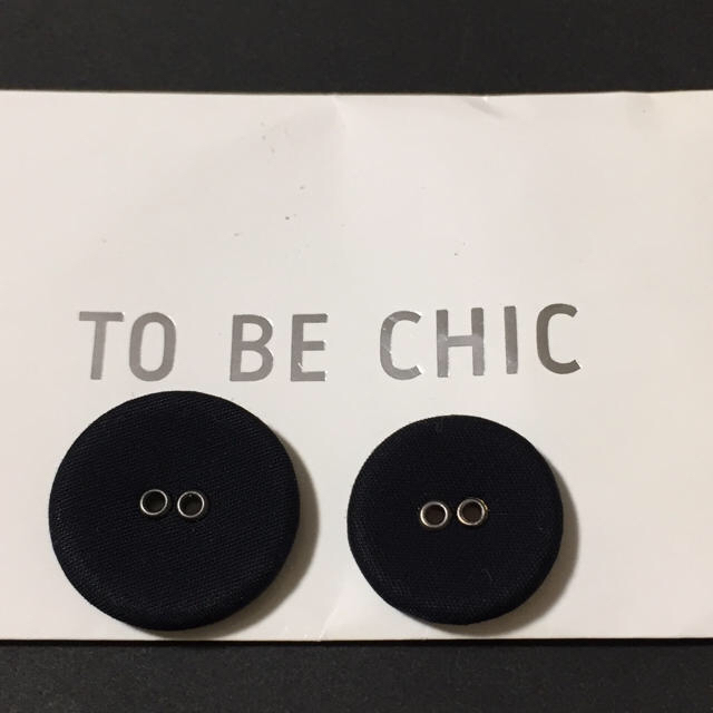 TO BE CHIC(トゥービーシック)のTO BE CHIC  ボタン  ハンドメイドの素材/材料(各種パーツ)の商品写真