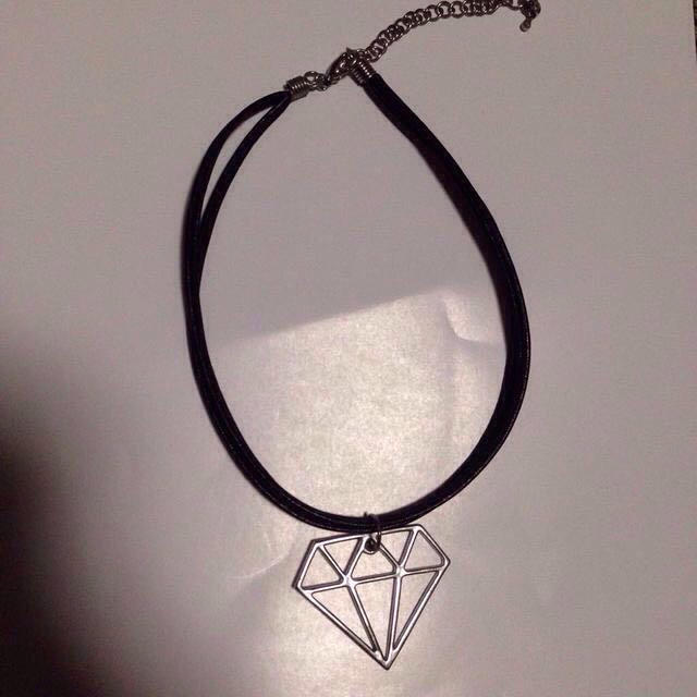 WEGO(ウィゴー)のチョーカー ダイヤモンド レディースのアクセサリー(ネックレス)の商品写真