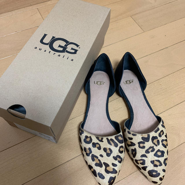 UGG　フラットシューズ　ハラコ　レオパードレディース