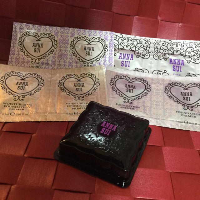 ANNA SUI(アナスイ)のANNA SUI サンプル コスメ/美容のベースメイク/化粧品(その他)の商品写真