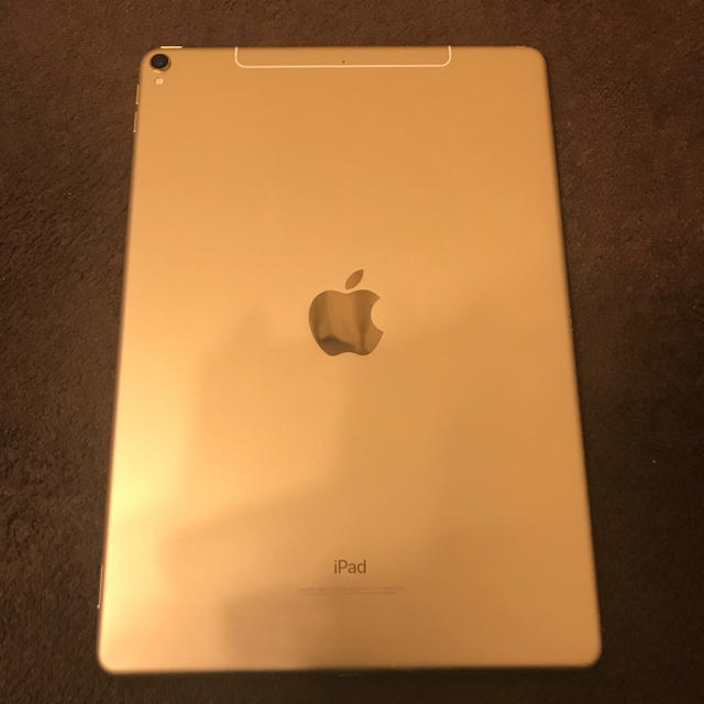 iPad(アイパッド)のiPad pro 10.5インチ スマホ/家電/カメラのPC/タブレット(タブレット)の商品写真