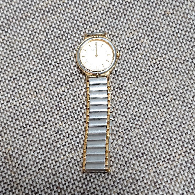 Saint Laurent(サンローラン)の不動 YVES SAINT LAURENT イヴ サンローラン 時計 レディース レディースのファッション小物(腕時計)の商品写真