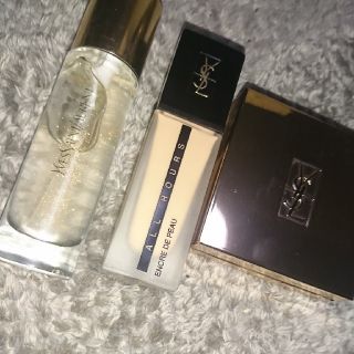 イヴサンローランボーテ(Yves Saint Laurent Beaute)のイブサンローランベースメイク(化粧下地)