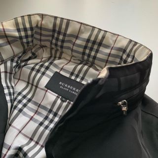 バーバリーブラックレーベル(BURBERRY BLACK LABEL)のジップアップパーカー (パーカー)