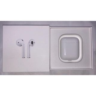 アップル(Apple)の【美品】AirPods エアーポッズ(ヘッドフォン/イヤフォン)