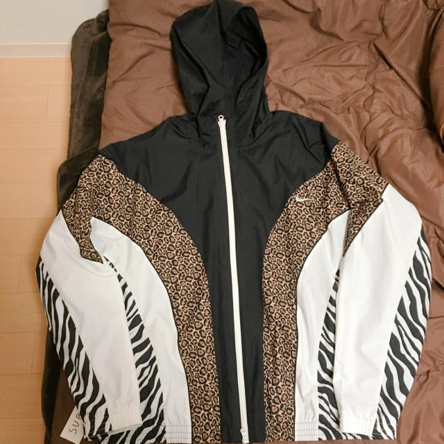 Supreme(シュプリーム)のNIKE x KITH MAX JACKET ANIMAL  メンズのジャケット/アウター(ナイロンジャケット)の商品写真